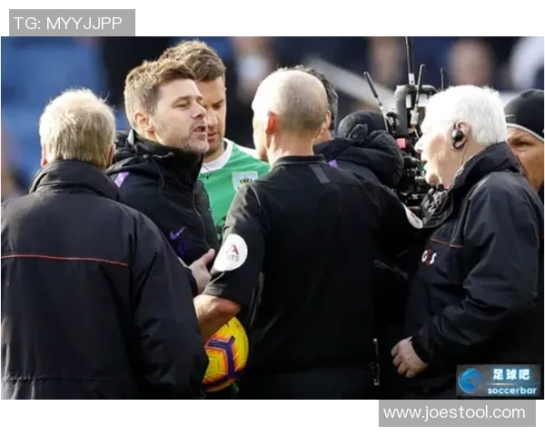 英格兰足球明星的辉煌历程与绿茵场上的荣耀瞬间 英格兰足球明星的辉煌历程与绿茵场上的荣耀瞬间