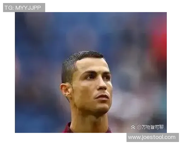 足球场上的巨星风采,领略他们的辉煌瞬间与背后不为人知的奋斗历程 足球场上的巨星风采,领略他们的辉煌瞬间与背后不为人知的奋斗历程